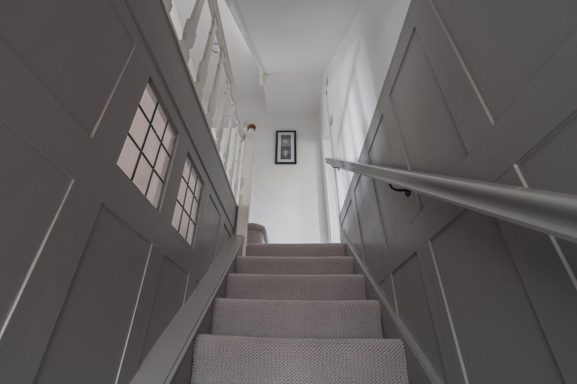 Crossriggs- Beautiful Detached
