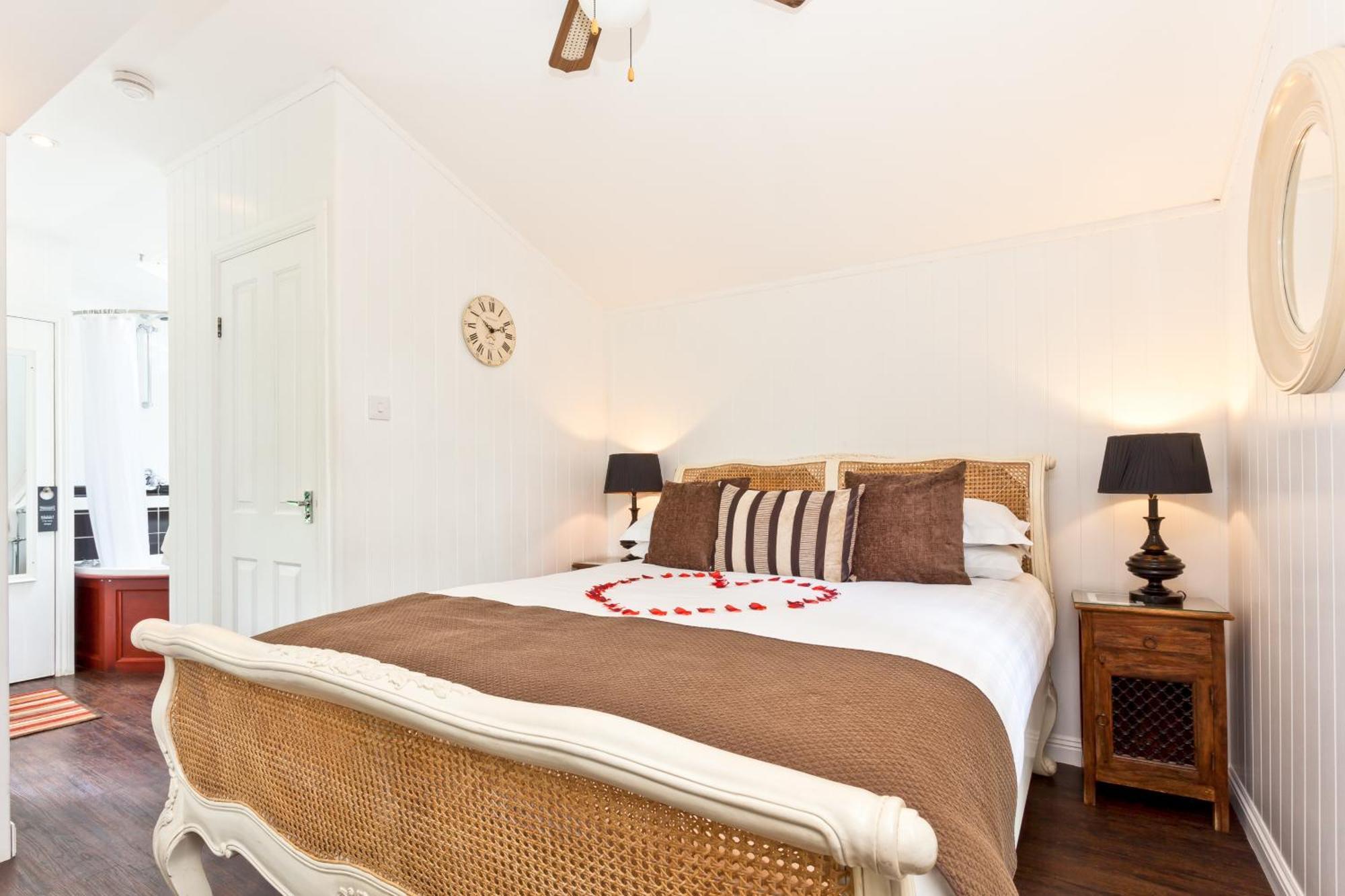 Broadoaks Boutique 5*