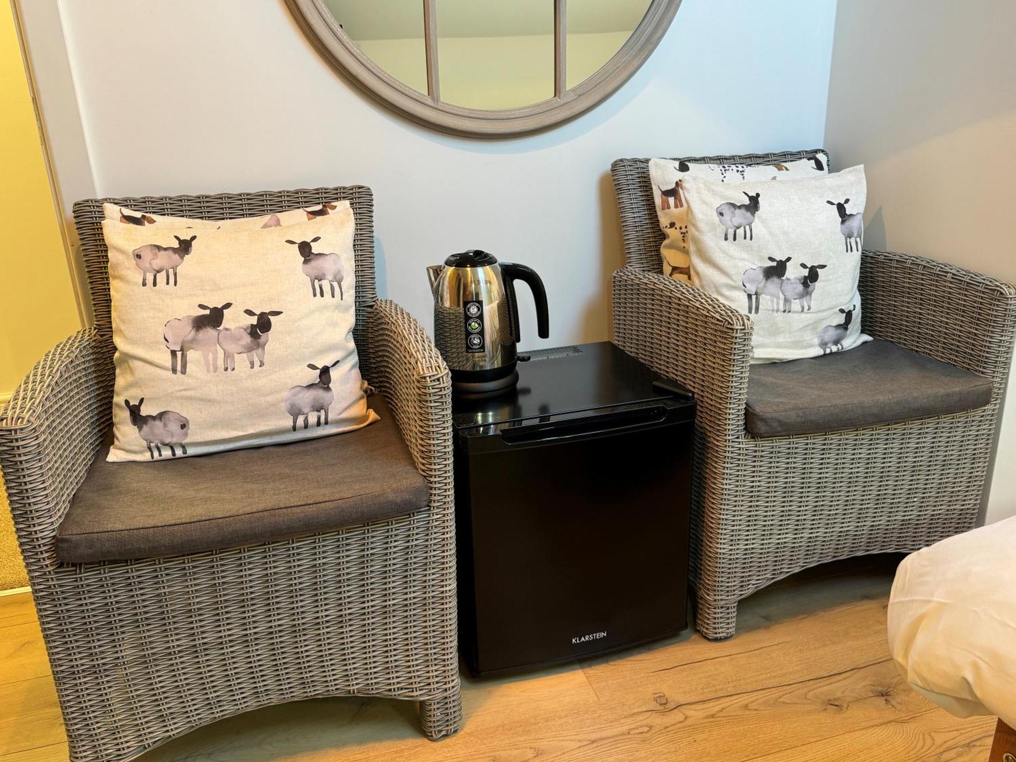 Double Bed En-suite Windermere