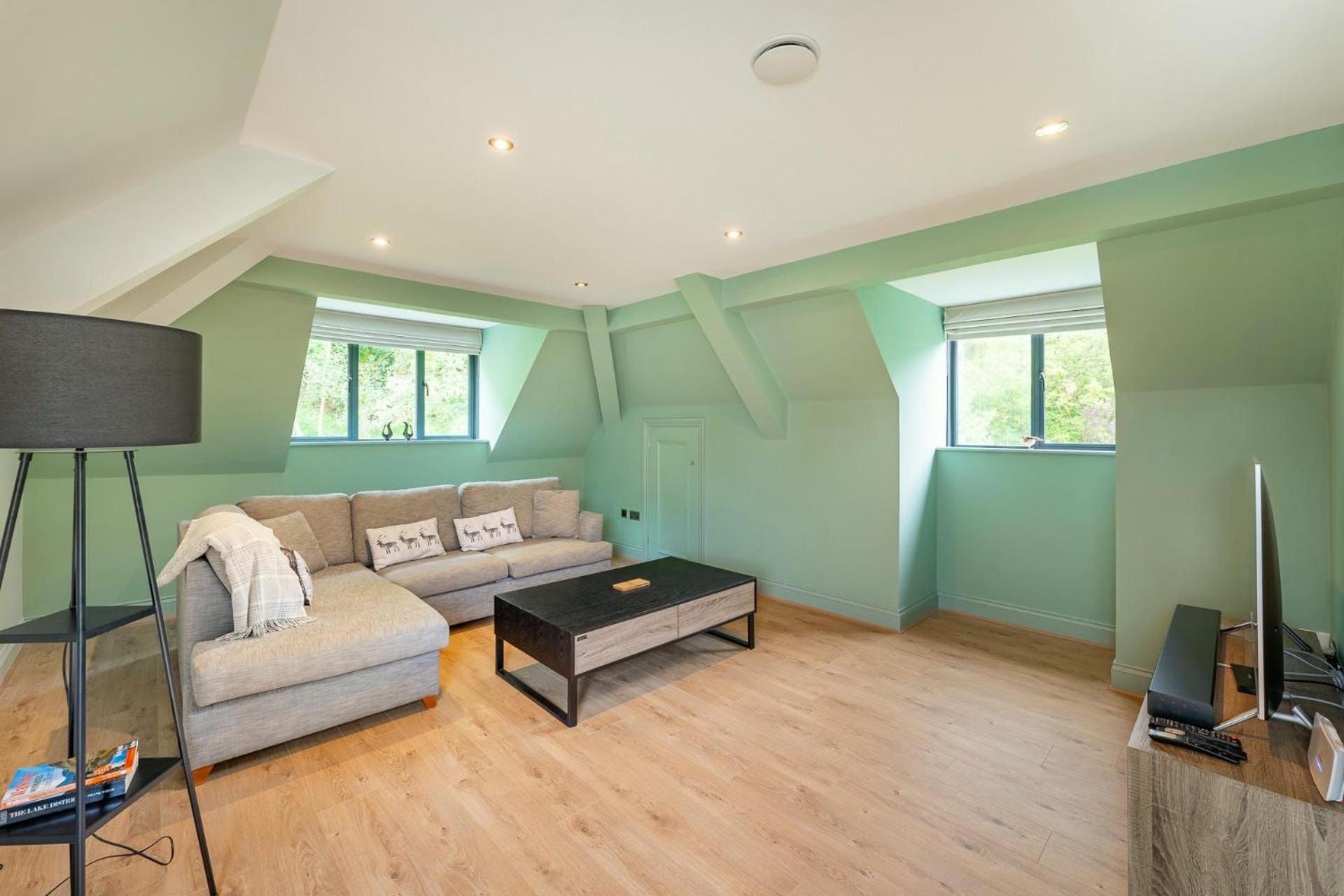 Robyn's Nest At Applethwaite Hall Holiday home *