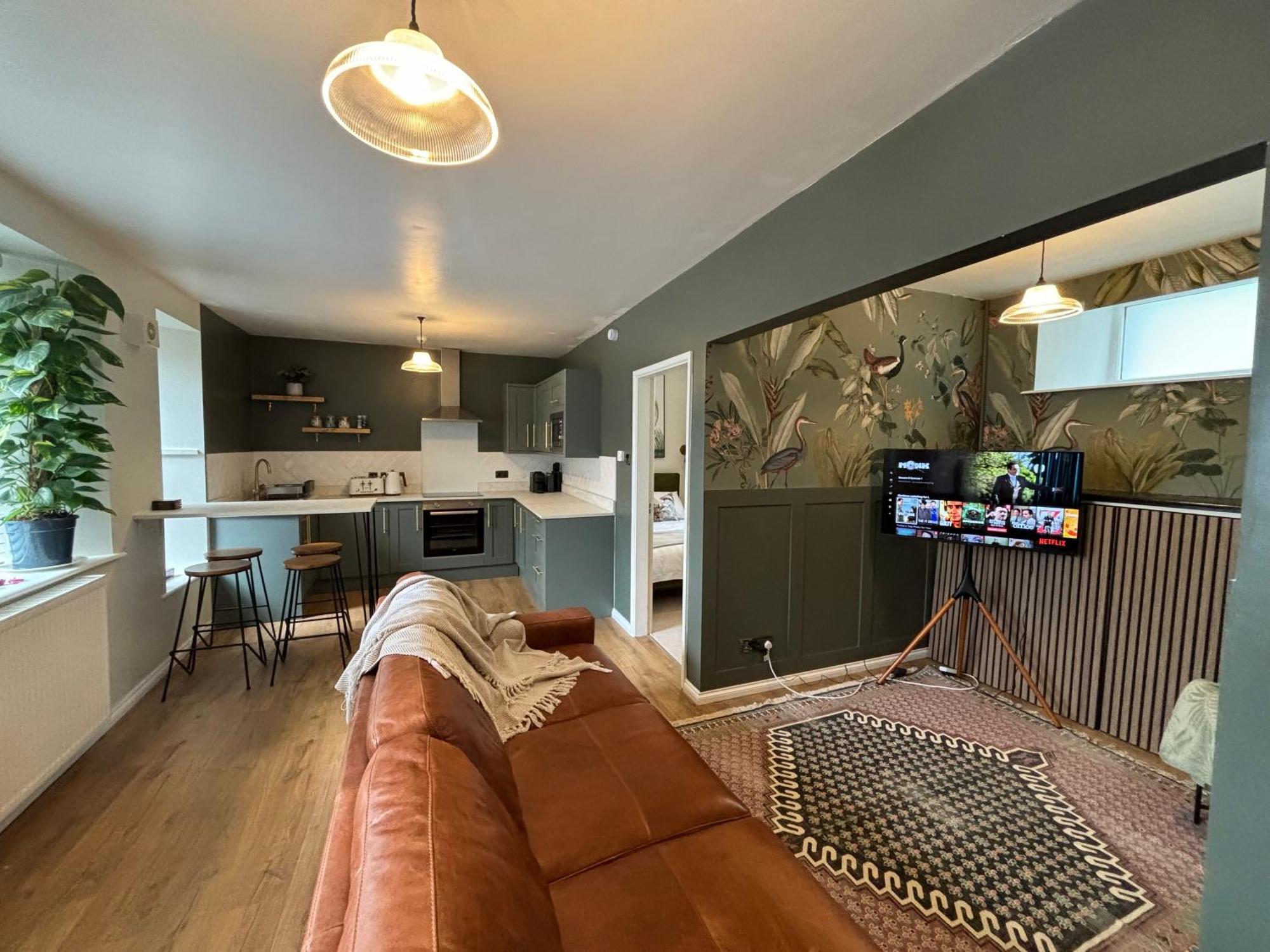 The Burrow - 2 Bedroom In Apartment Windermere