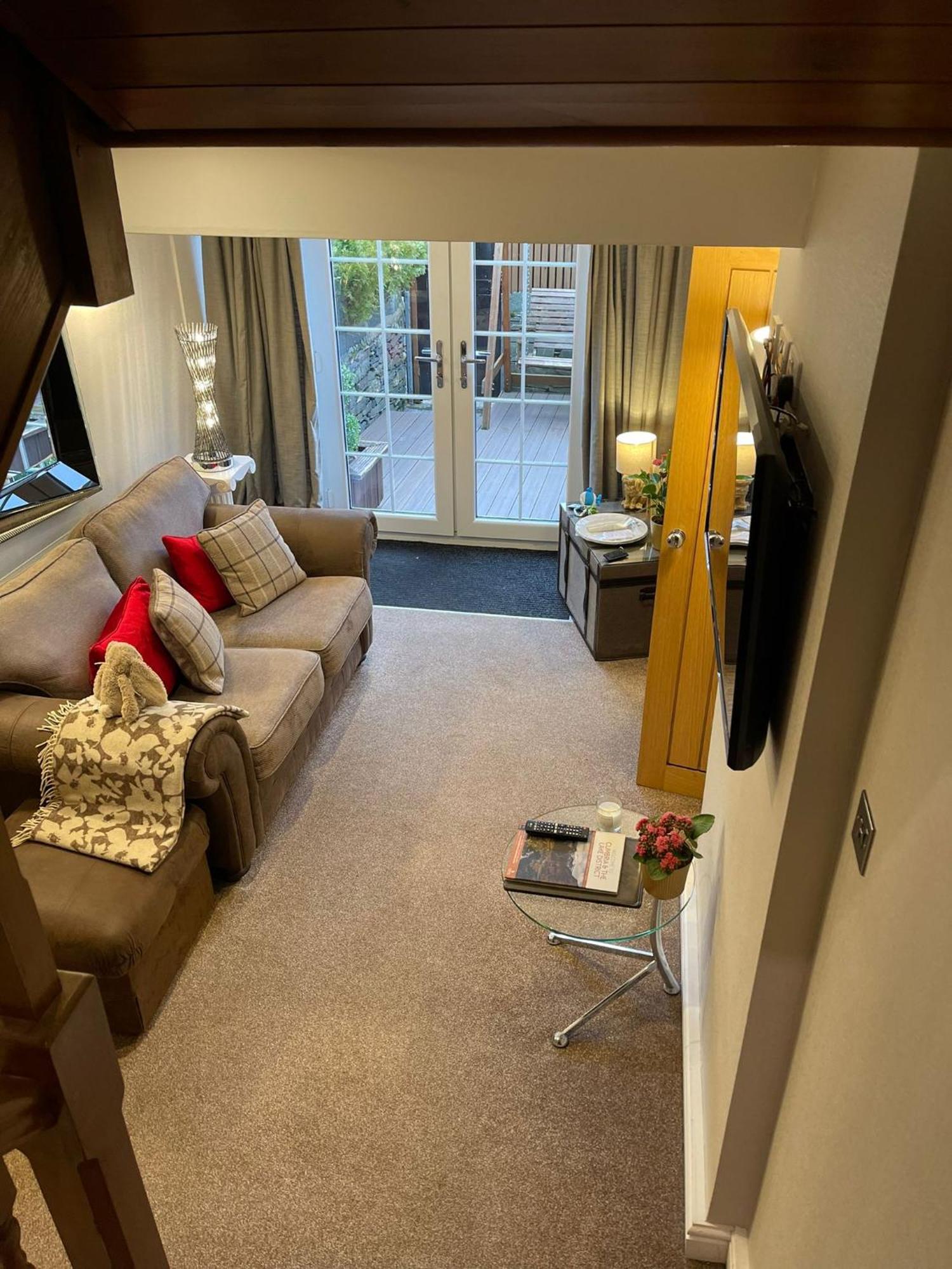 Boutique & Hot Tubs 4* Windermere