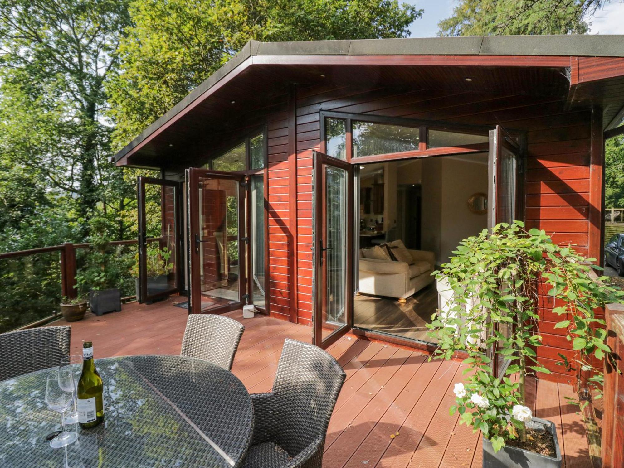 Tree House, Partial Views * Windermere