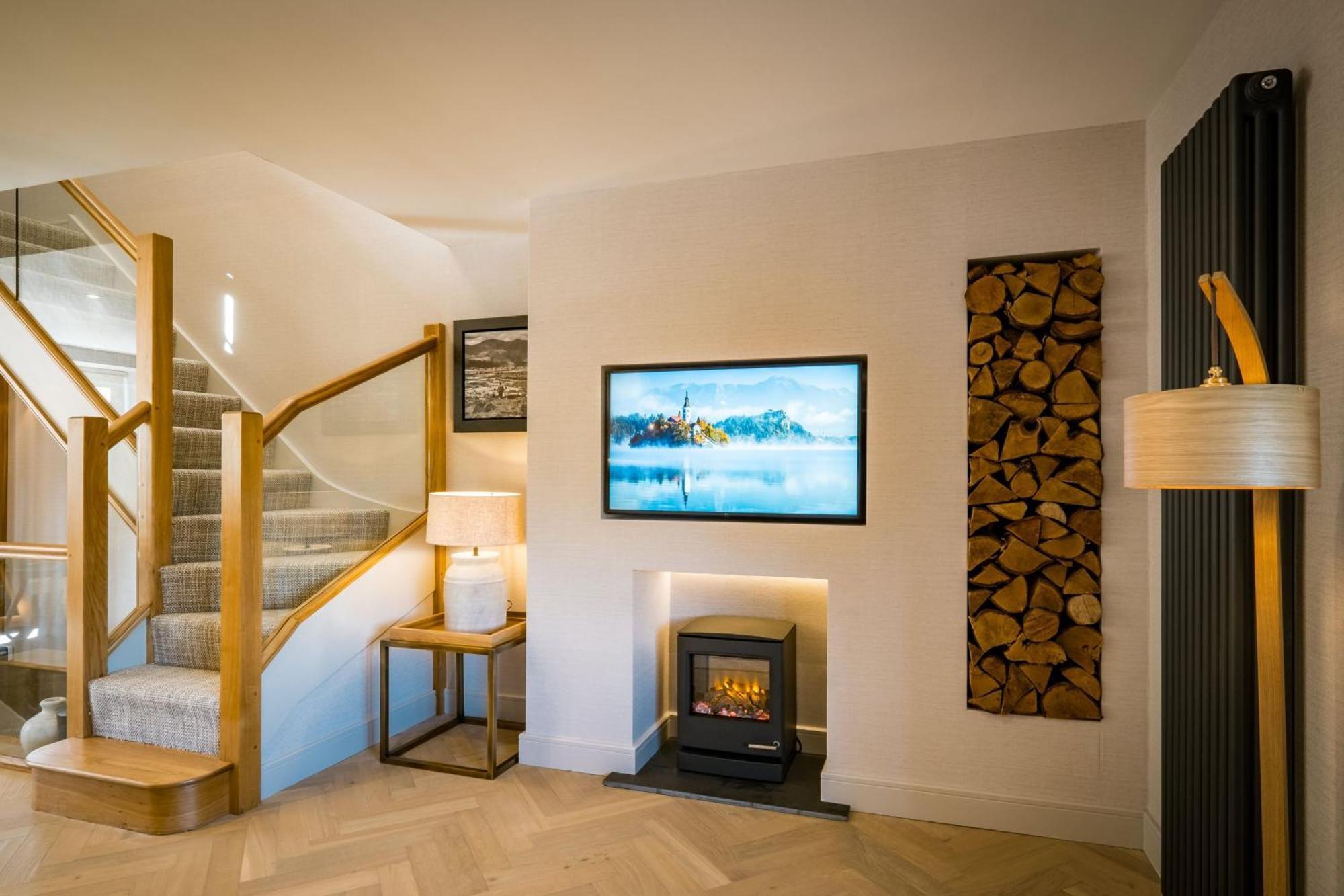 Holiday home Hollybush Barn At The Heaning Estate