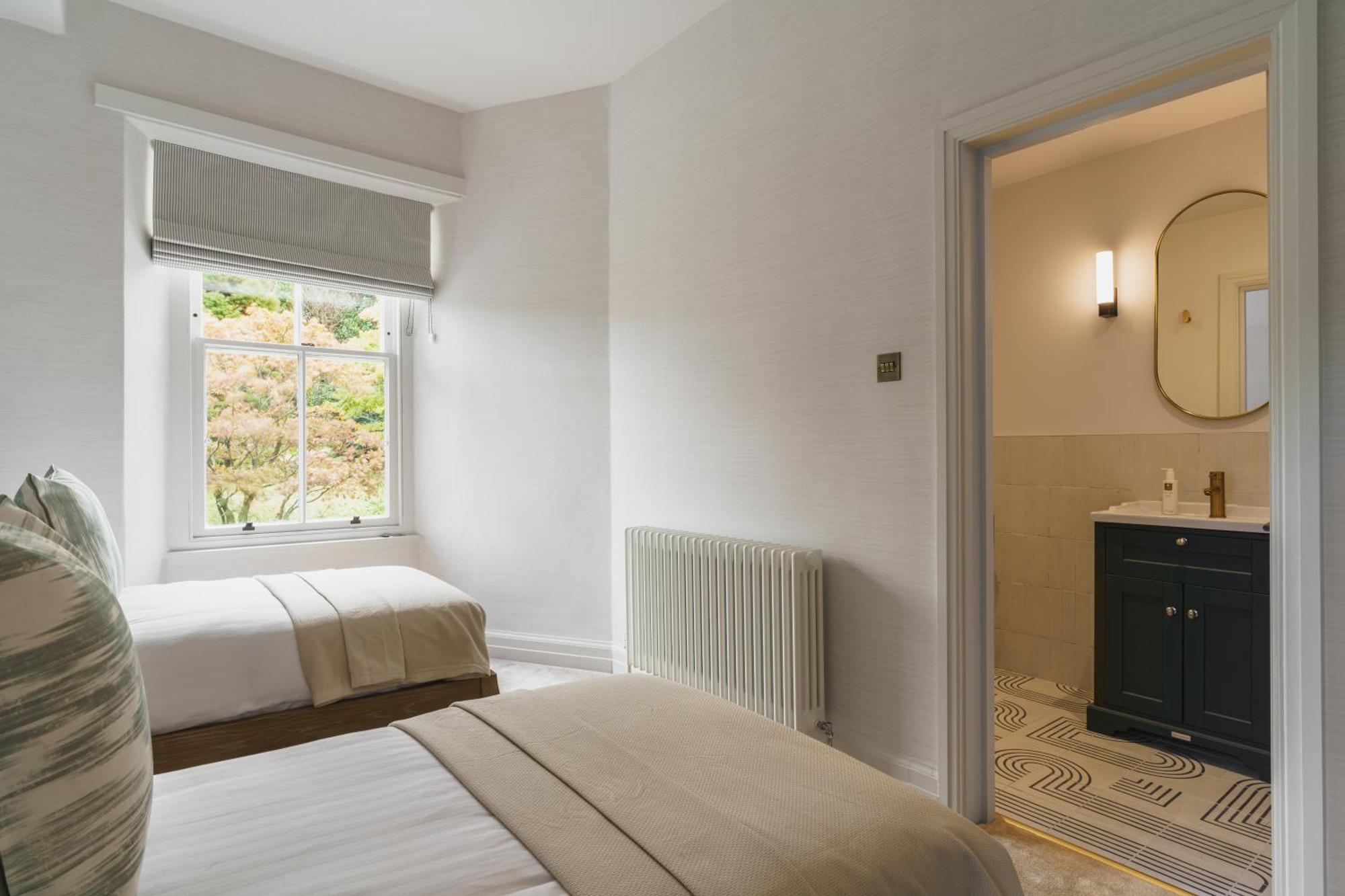 Beaumont Exquisite Lakeland House, Sleeps 10 Windermere
