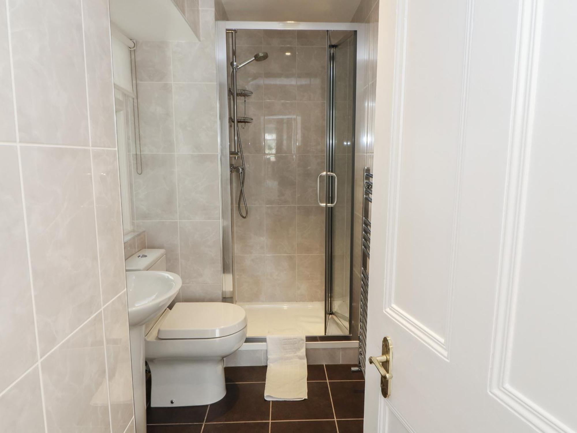 Apartment 2 Birkhead *