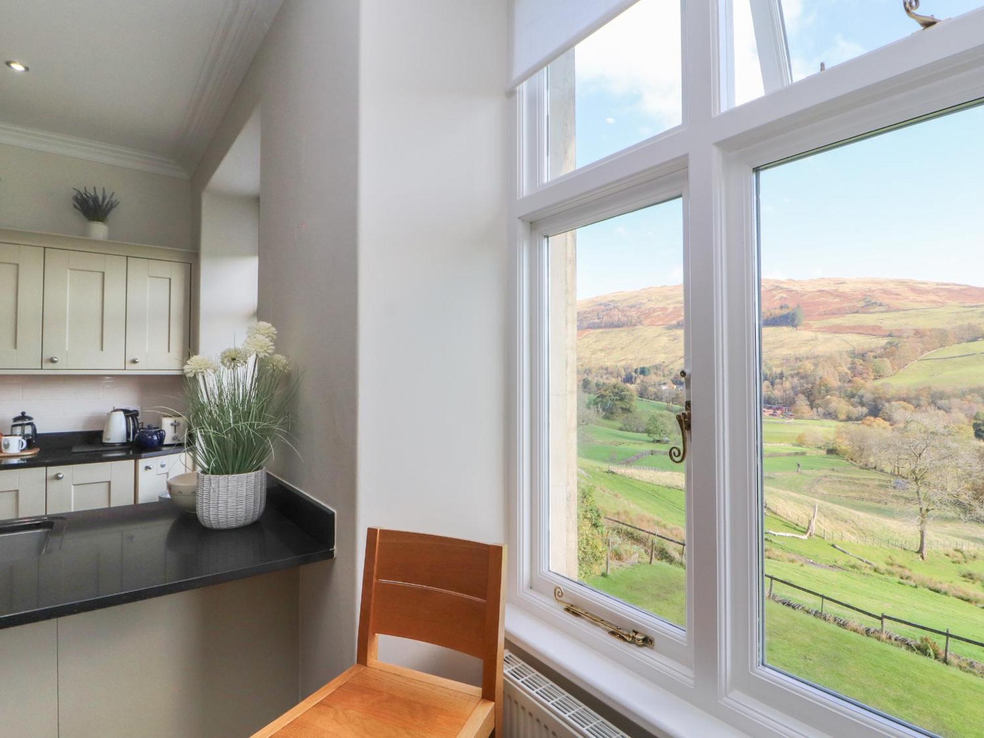 2 Birkhead Apartment Windermere