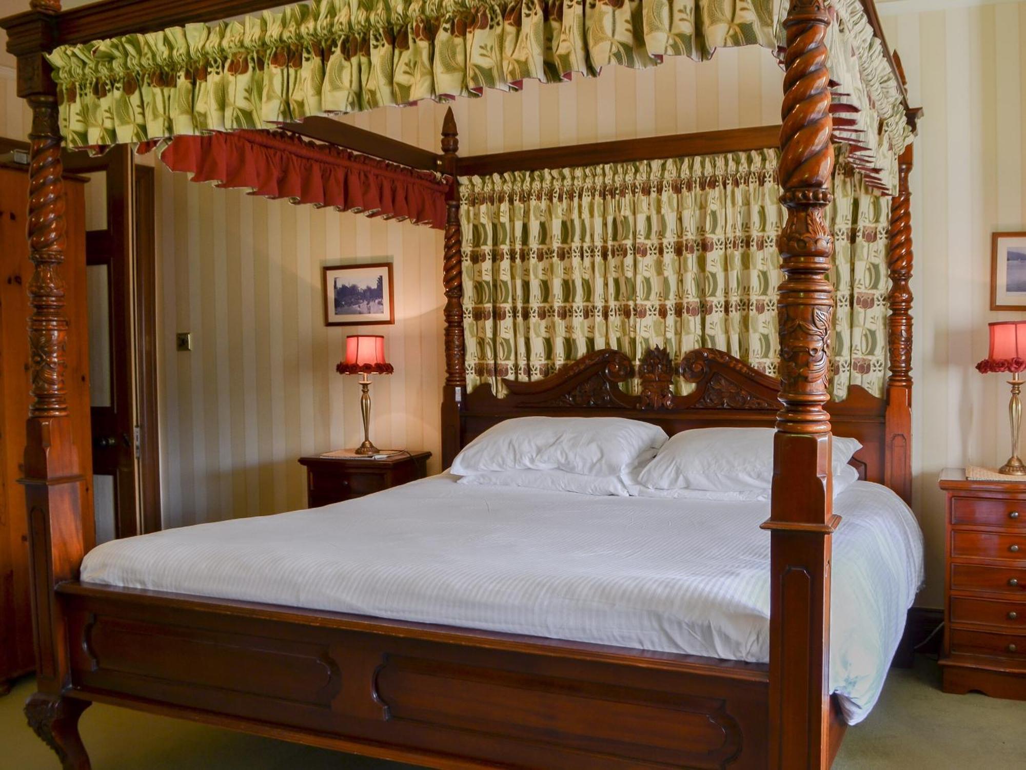 Newstead Holiday home