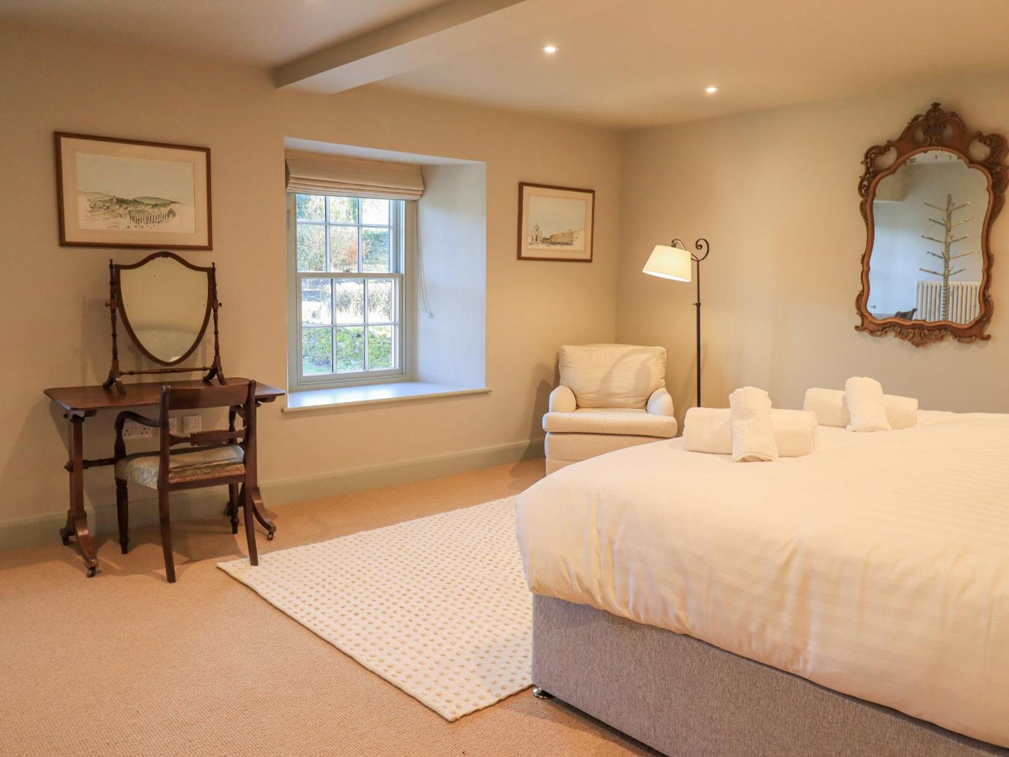 Holiday home Yew