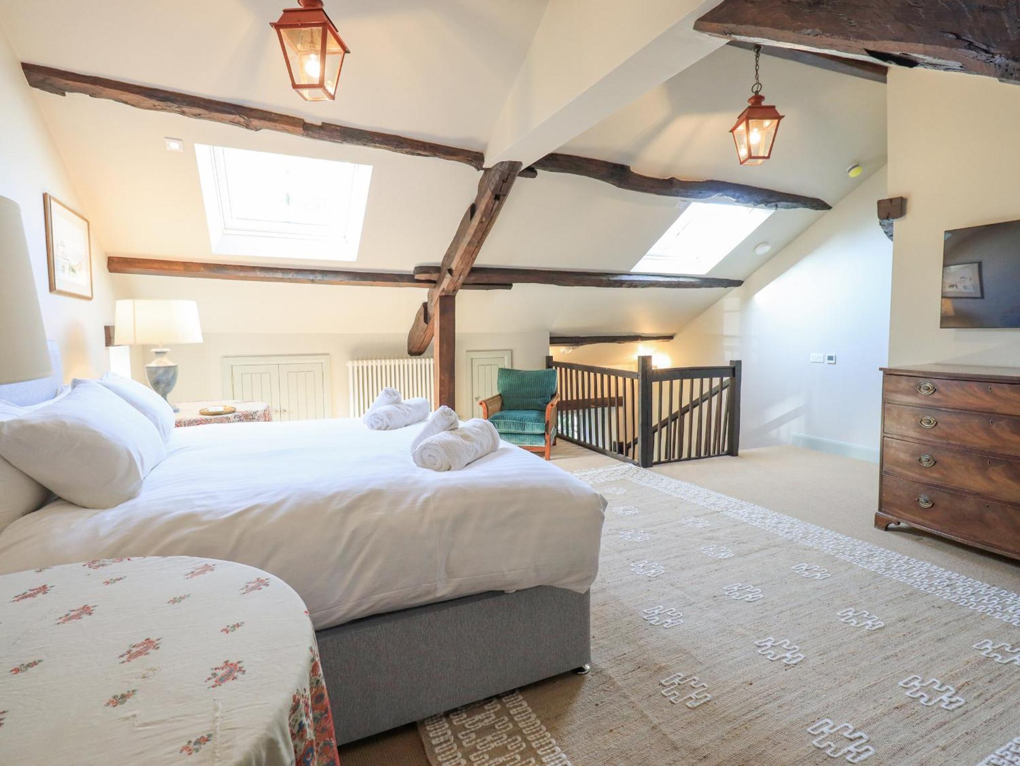 Holiday home Yew