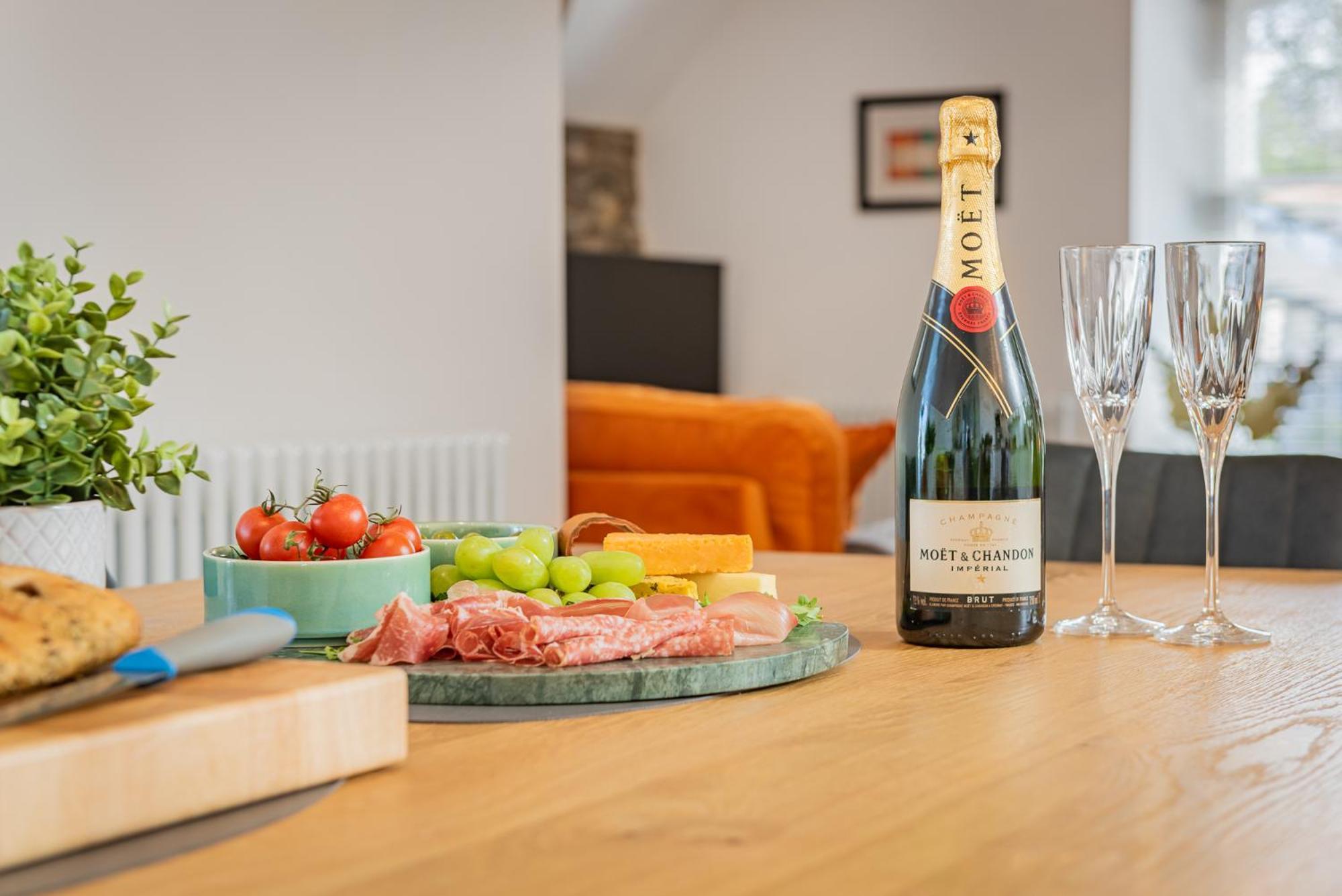 Grandsire Luxury 3 Bedroom *