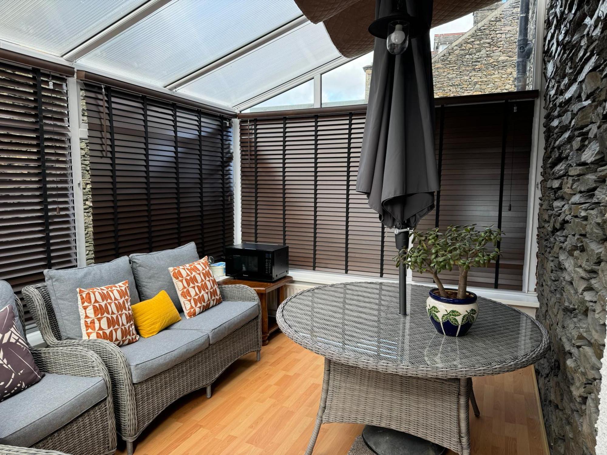 King-bed En-suite Guest house Windermere