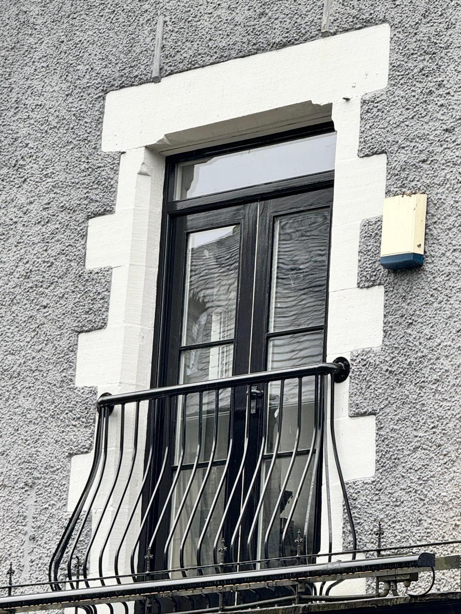 The Queens Nest, Centre Apartment *