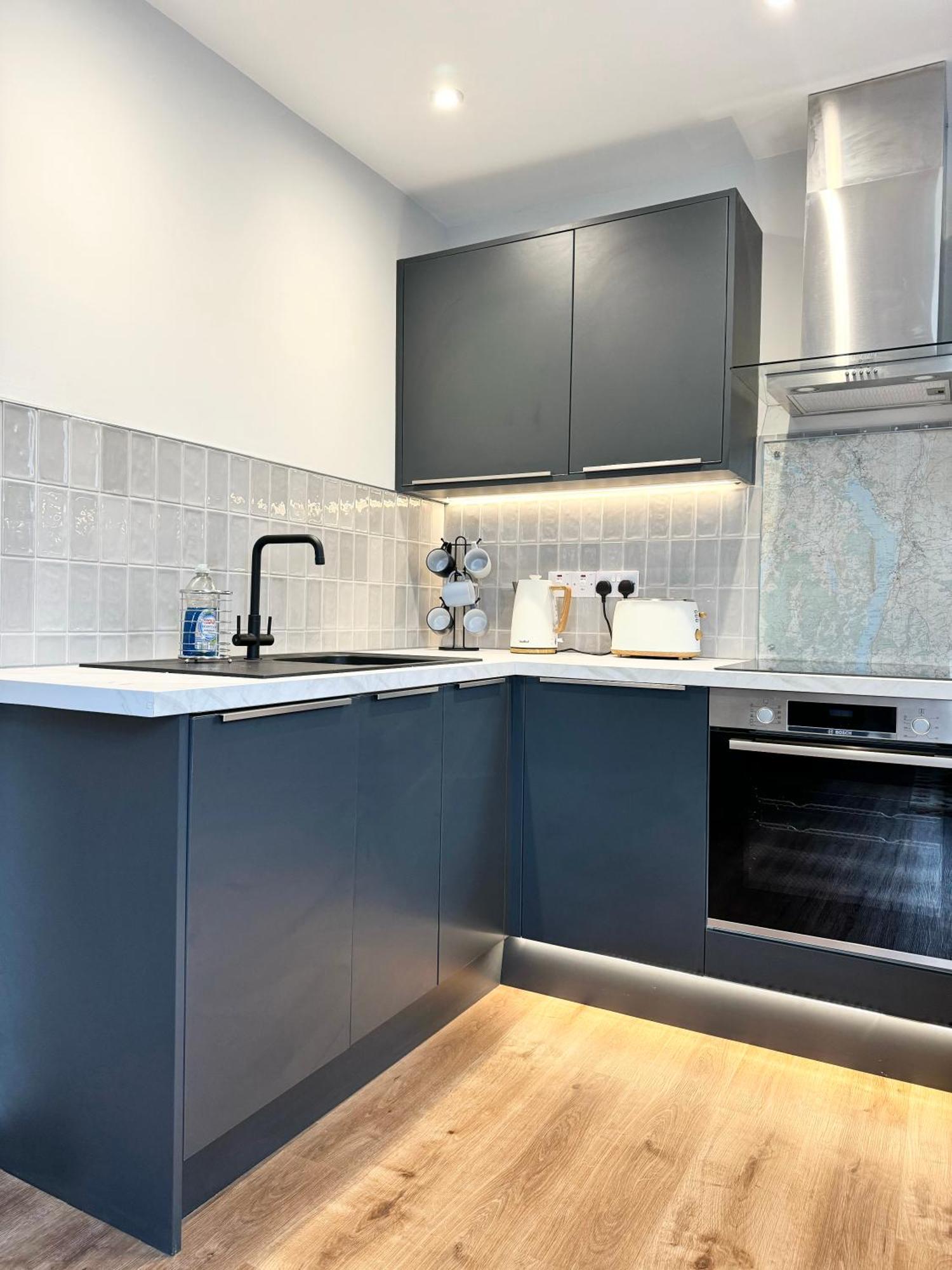 The Queens Nest, Centre Apartment *
