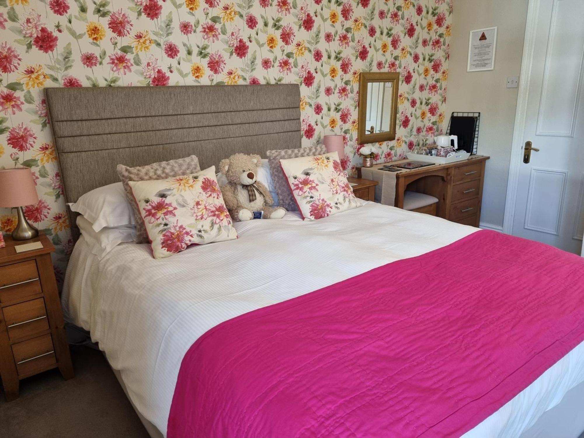 Montfort Guest house 4*