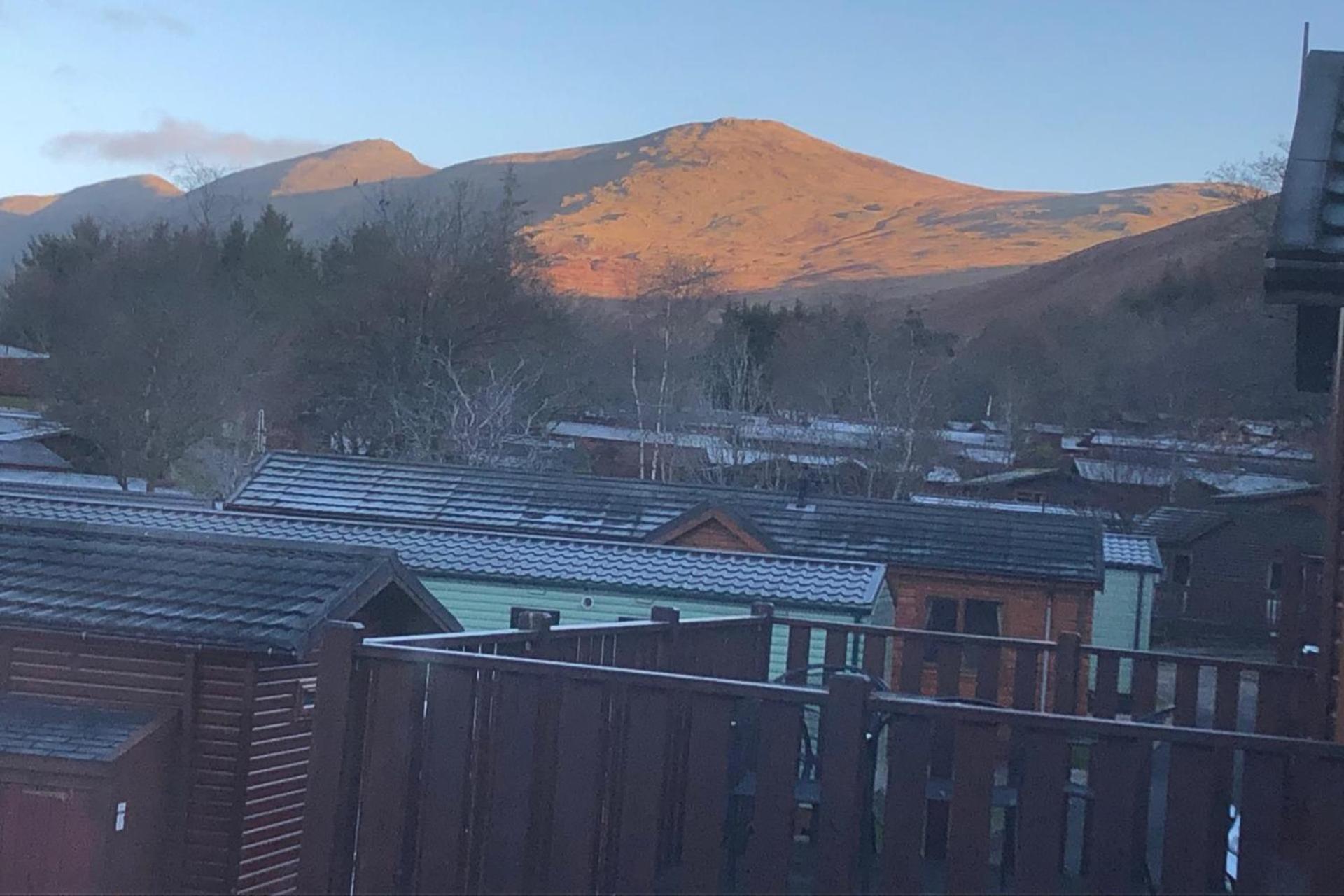 2br-lodge-sleeps4-valleyview-petfriendly * Windermere