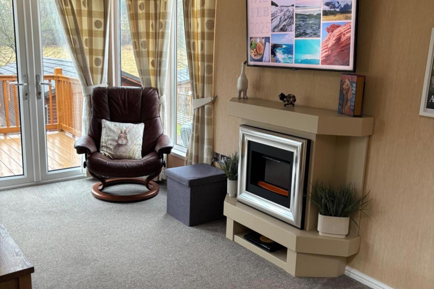 2br-lodge-sleeps4-valleyview-petfriendly Holiday home