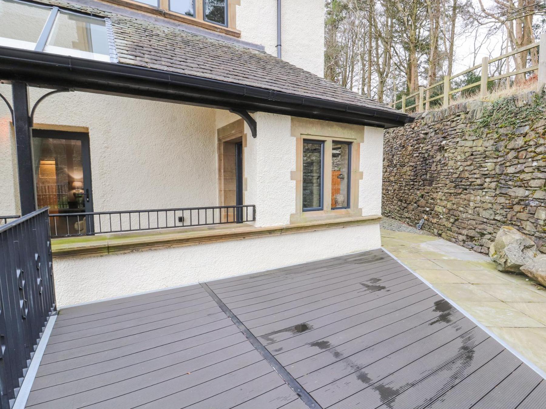 Deer Wood At Applethwaite Hall Apartment Windermere