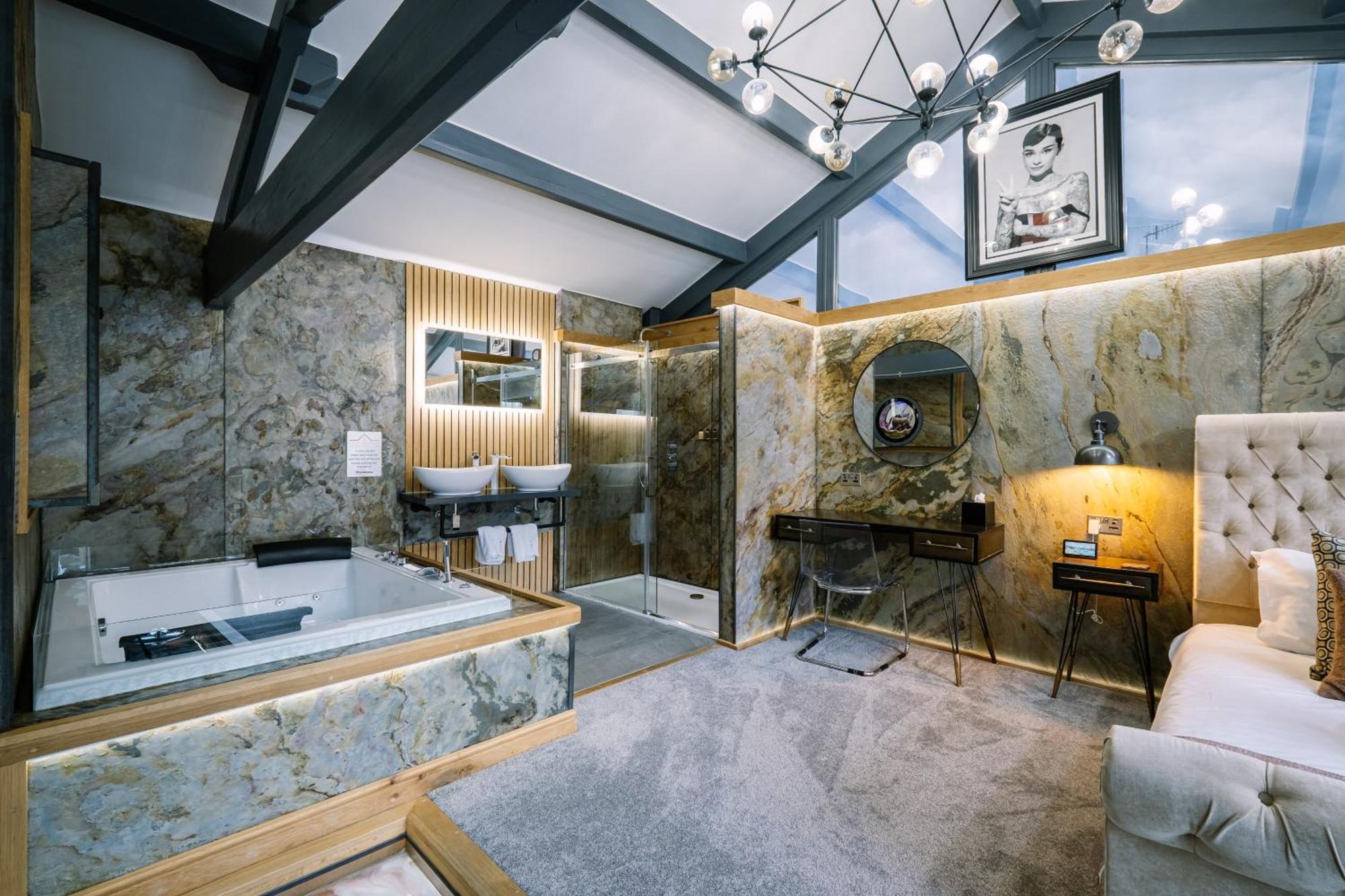 Architect's Loft Apartment