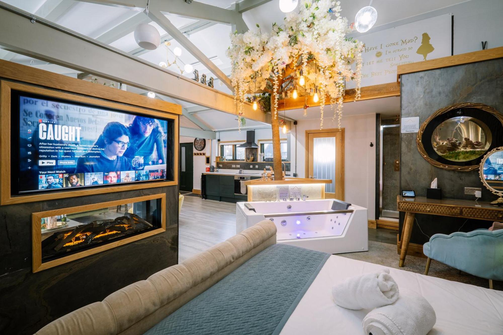 Queen's Loft * Windermere