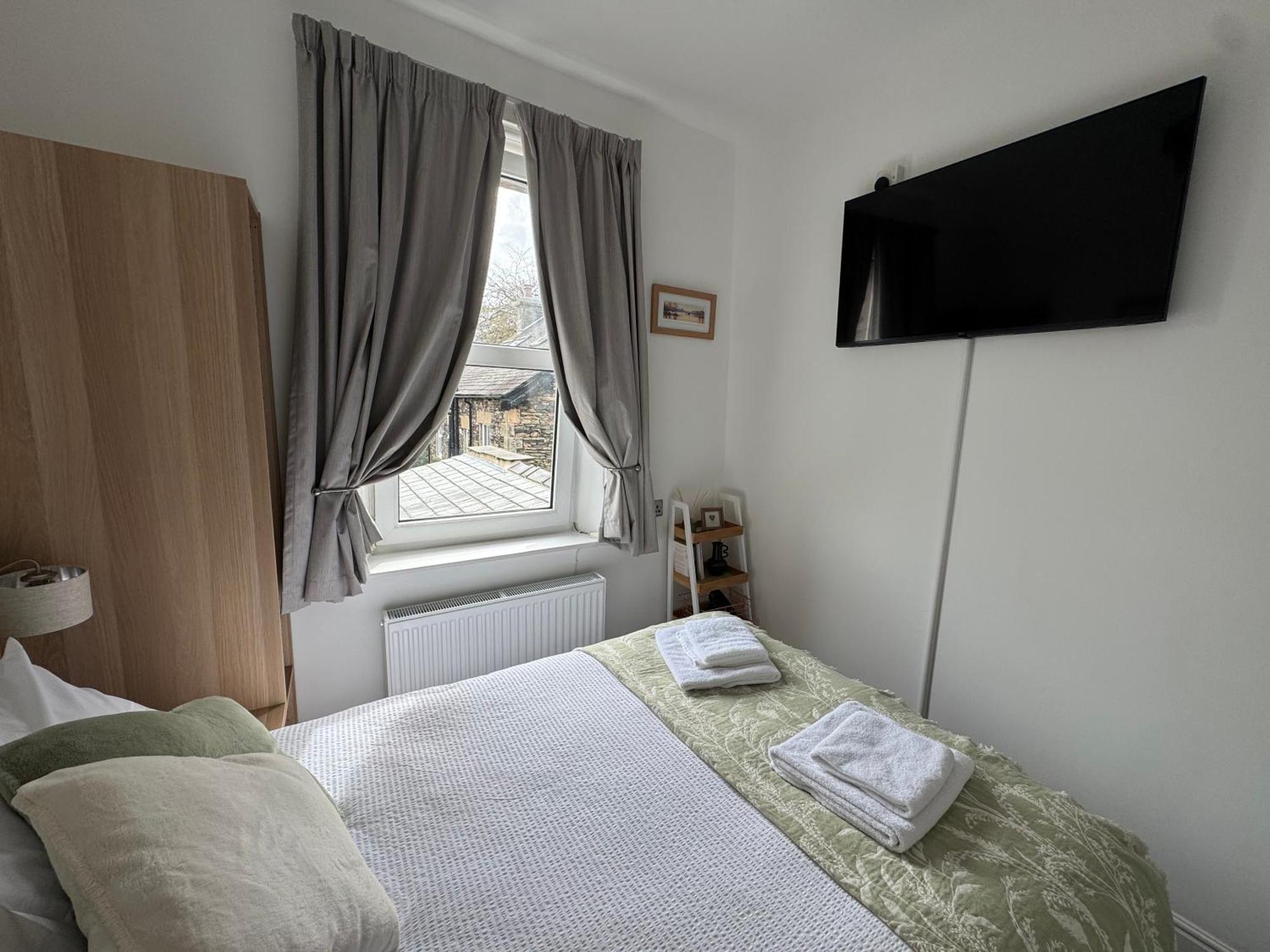 Guest house Denecrest 3*