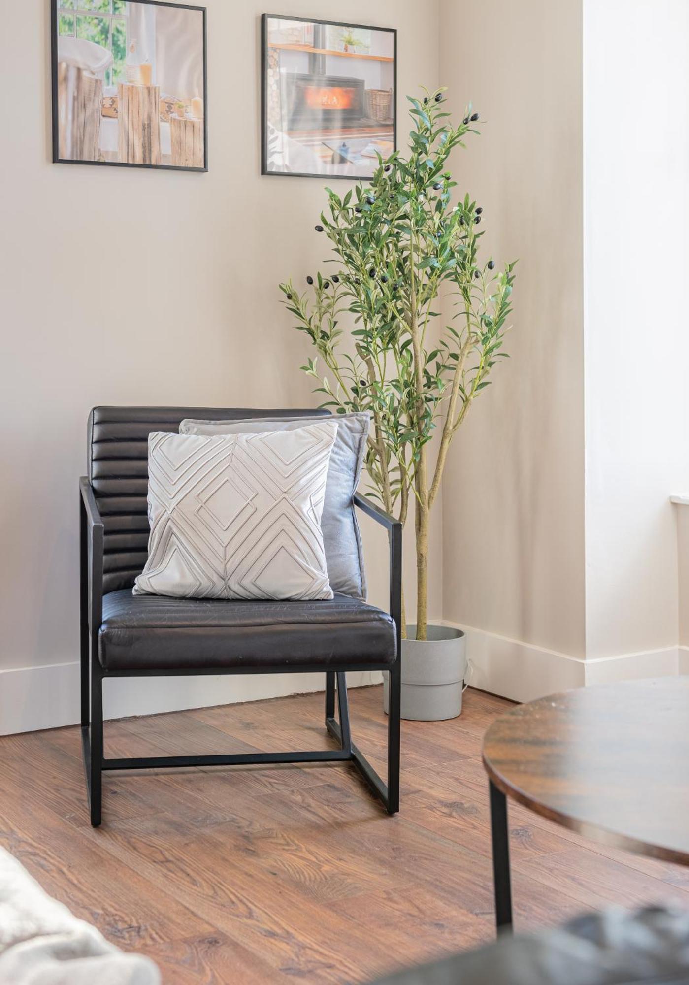 The Cosy Loft, Pet Friendly In Apartment *