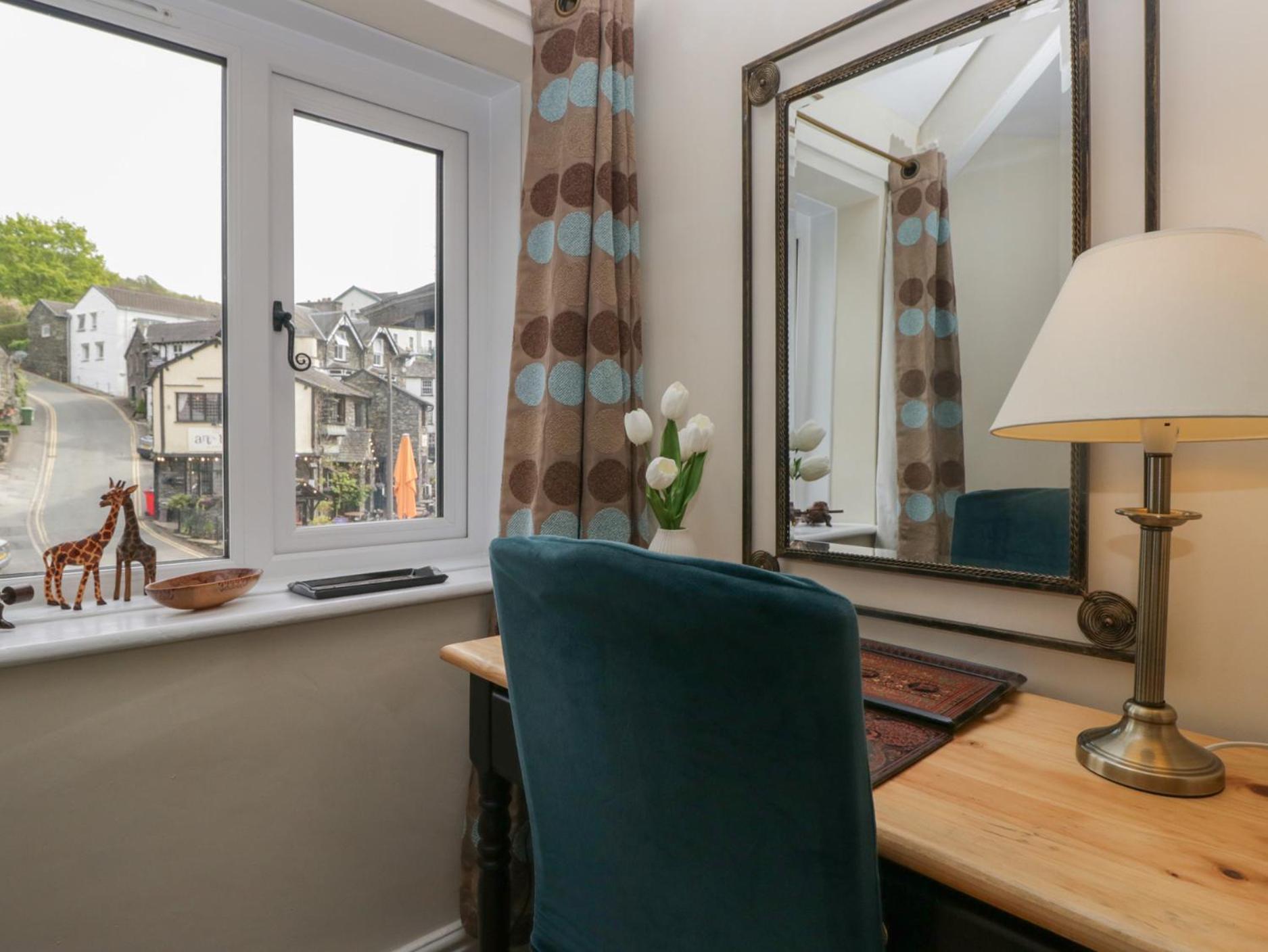 Apartment Two West End *
