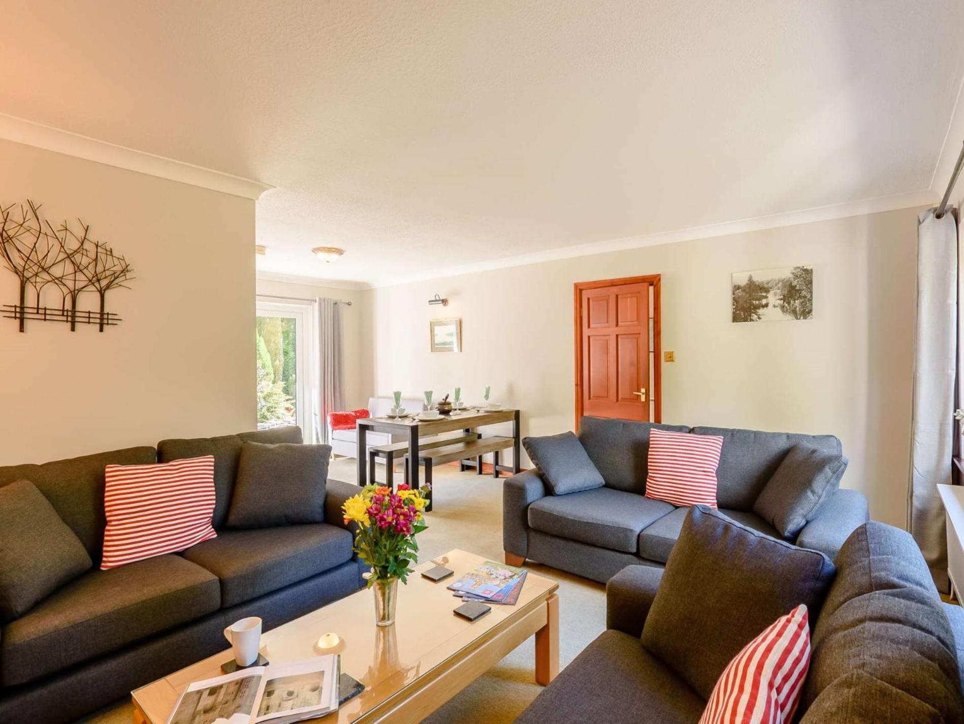 2 Bed In 89794 *
