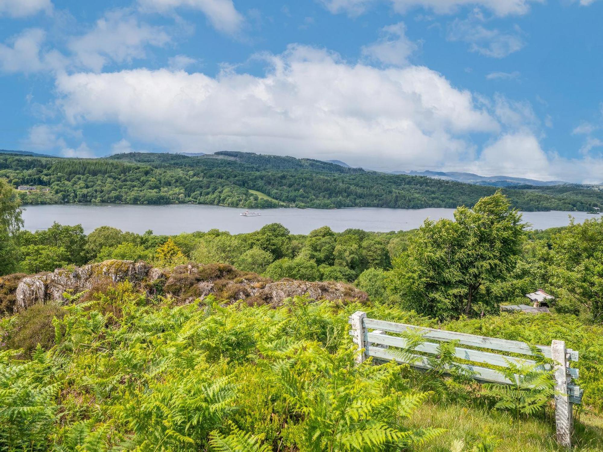 Fellside * Windermere