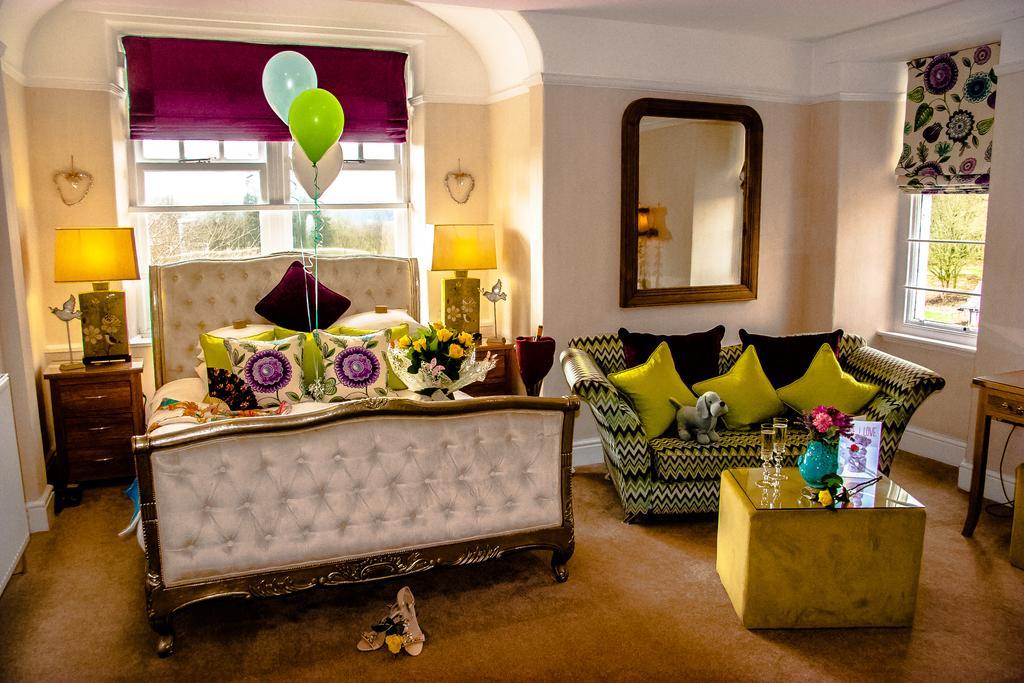 Boutique & Hot Tubs