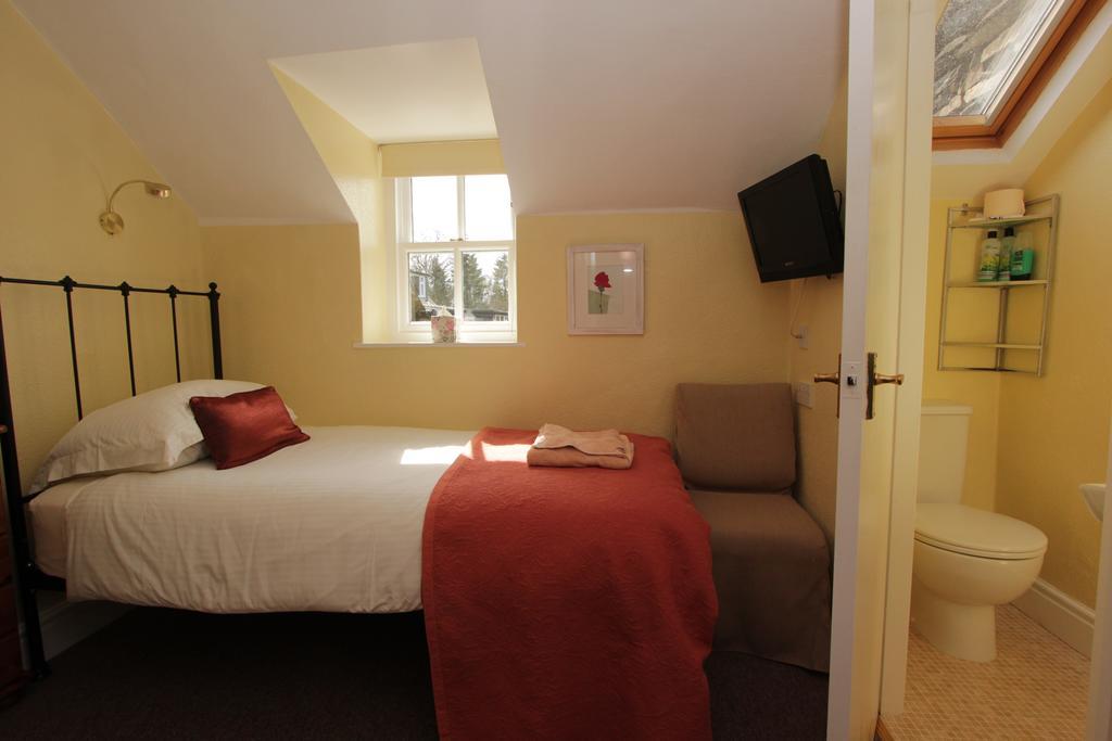 Mylne Bridge House Bed & Breakfast 4*