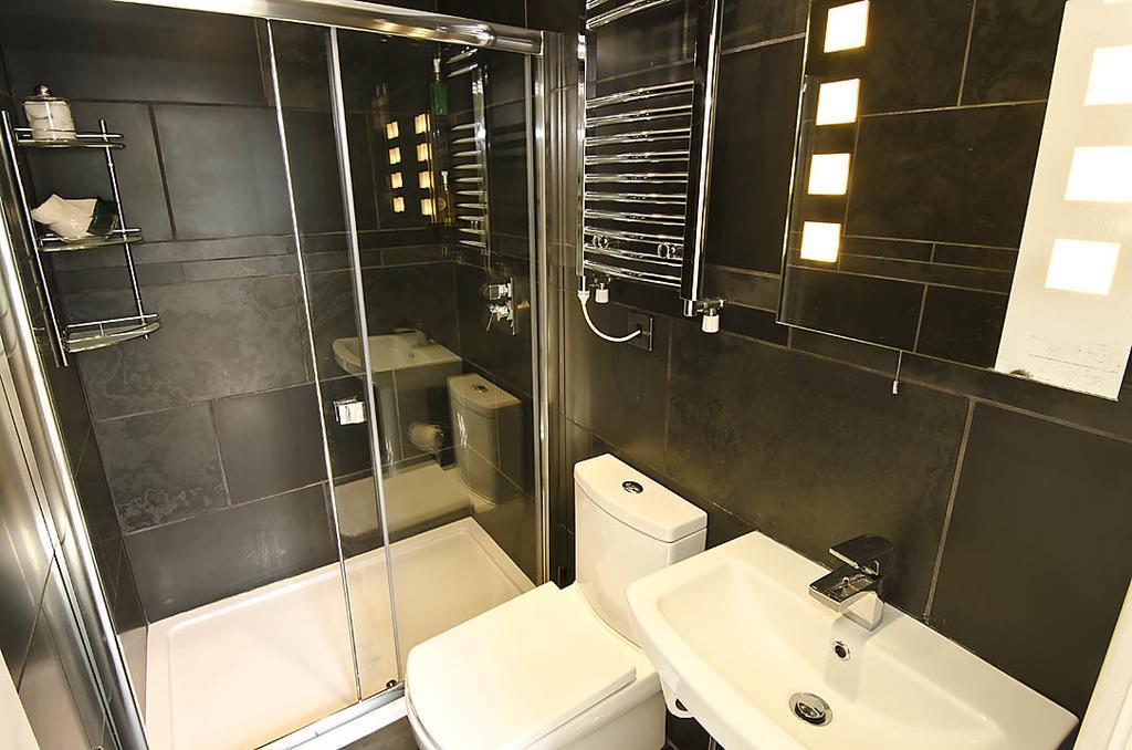 Oldfield House 2* Windermere