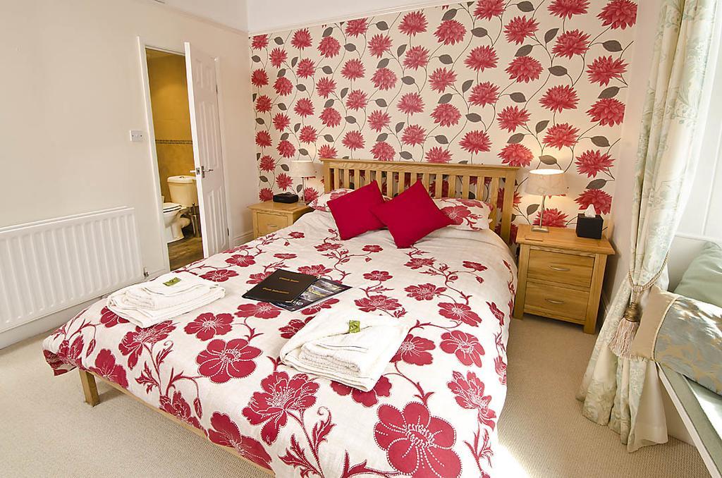 Oldfield House 2* Windermere
