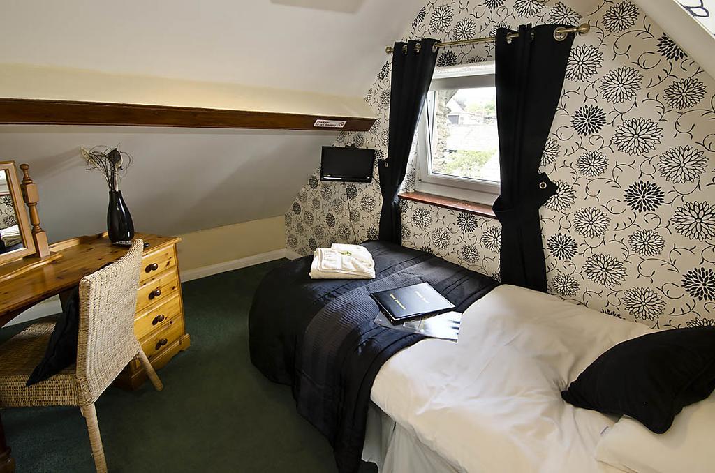 Oldfield House Guest house 2*