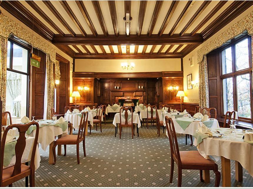 Manor 3* Windermere