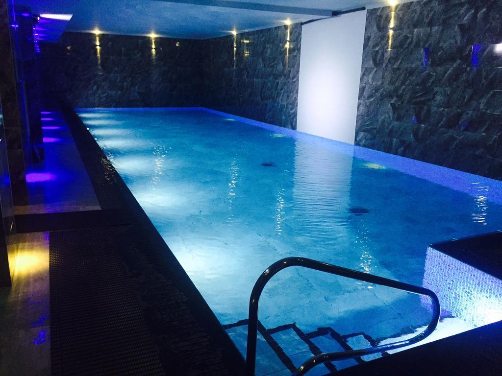 Guest house The Howbeck & The Retreat Incl Off-site Health Club And Parking Ev Point Available 5*