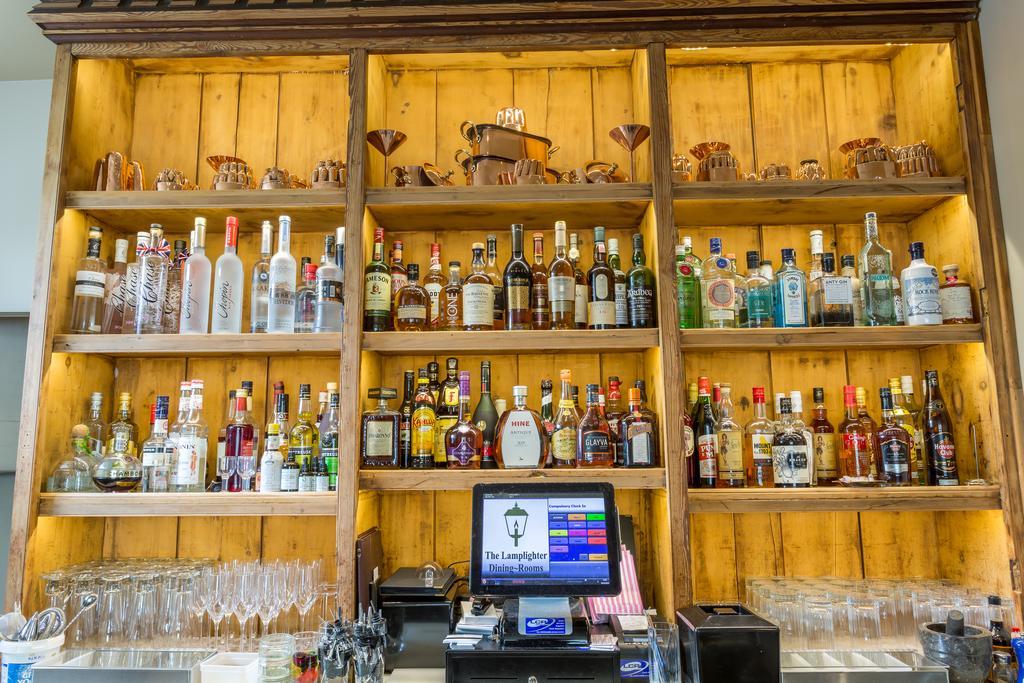 The Lamplighter Dining ~ 3*