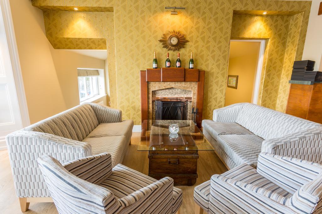 The Lamplighter Dining ~ Guest house 3*