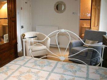The Coach House 4*