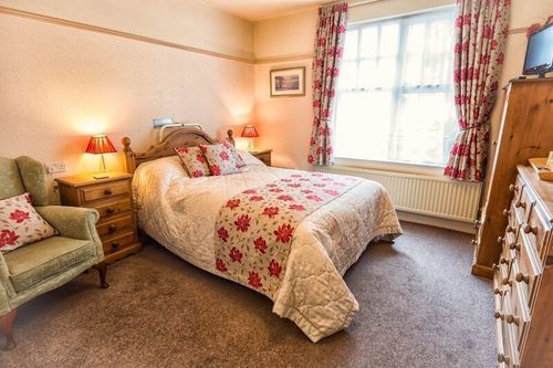 Meadowcroft 4*