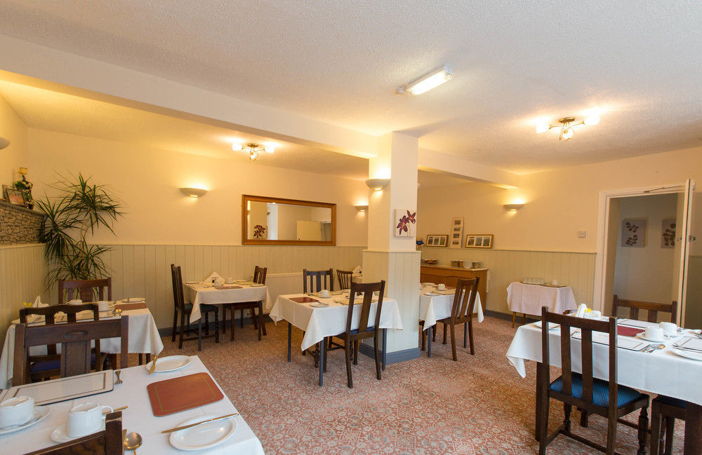 Guest house Thornbank House Offering Breakfast And With Free Off Site Health Club Windermere
