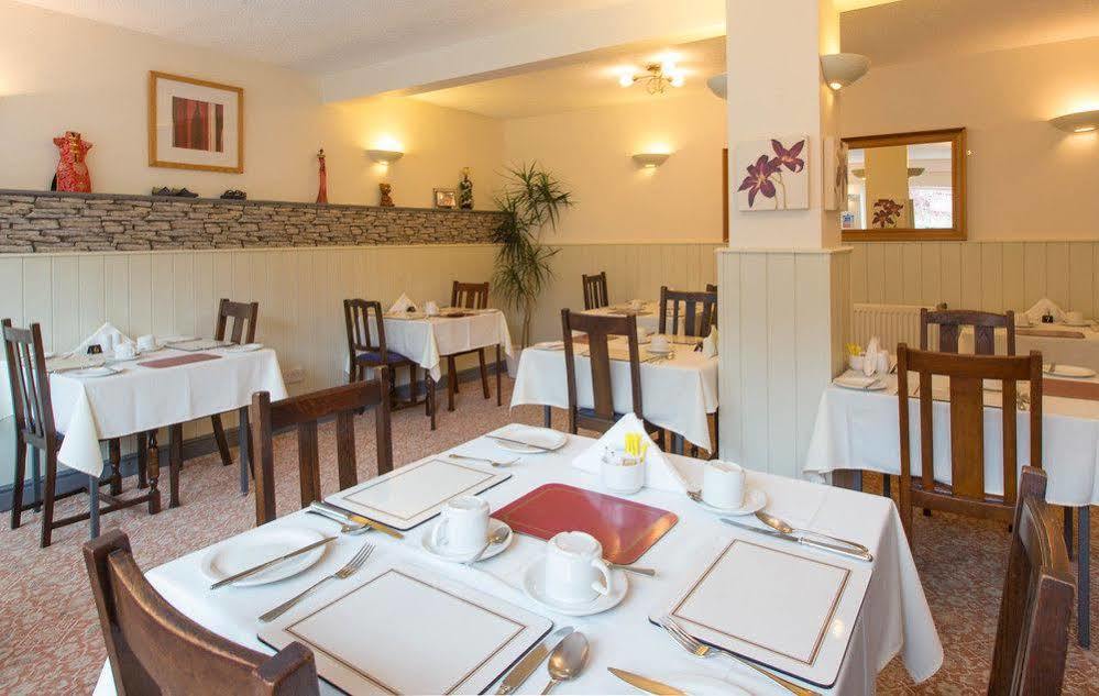 Thornbank House Offering Breakfast And With Free Off Site Health Club 4* Windermere