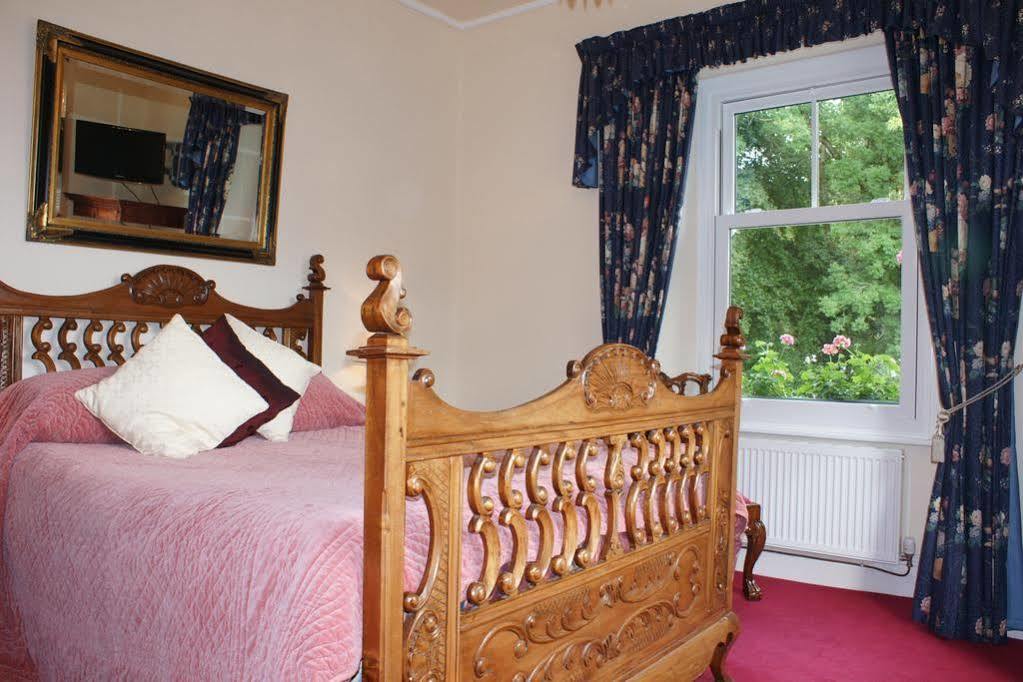 Glencree 4*