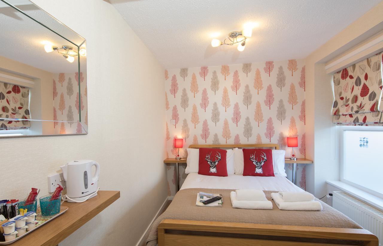 Thornbank House Offering Breakfast And With Free Off Site Health Club
