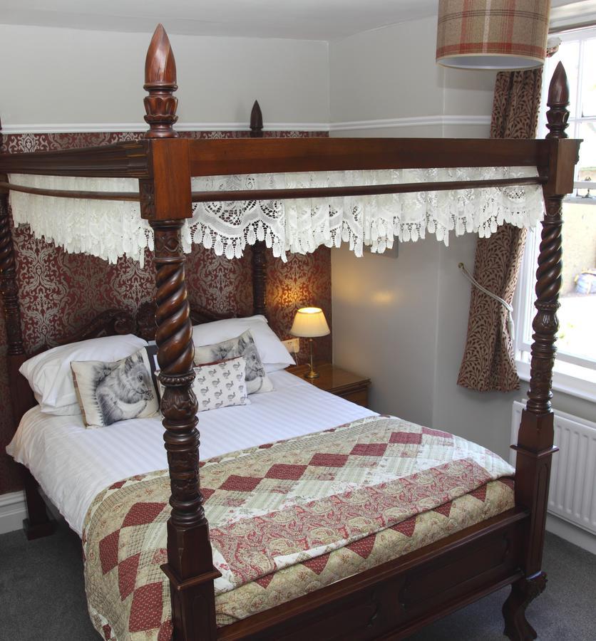Kirkwood Guest house 4*