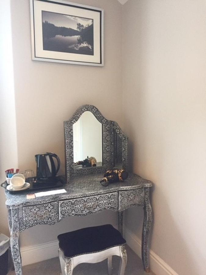Oakthwaite Guest house 4*