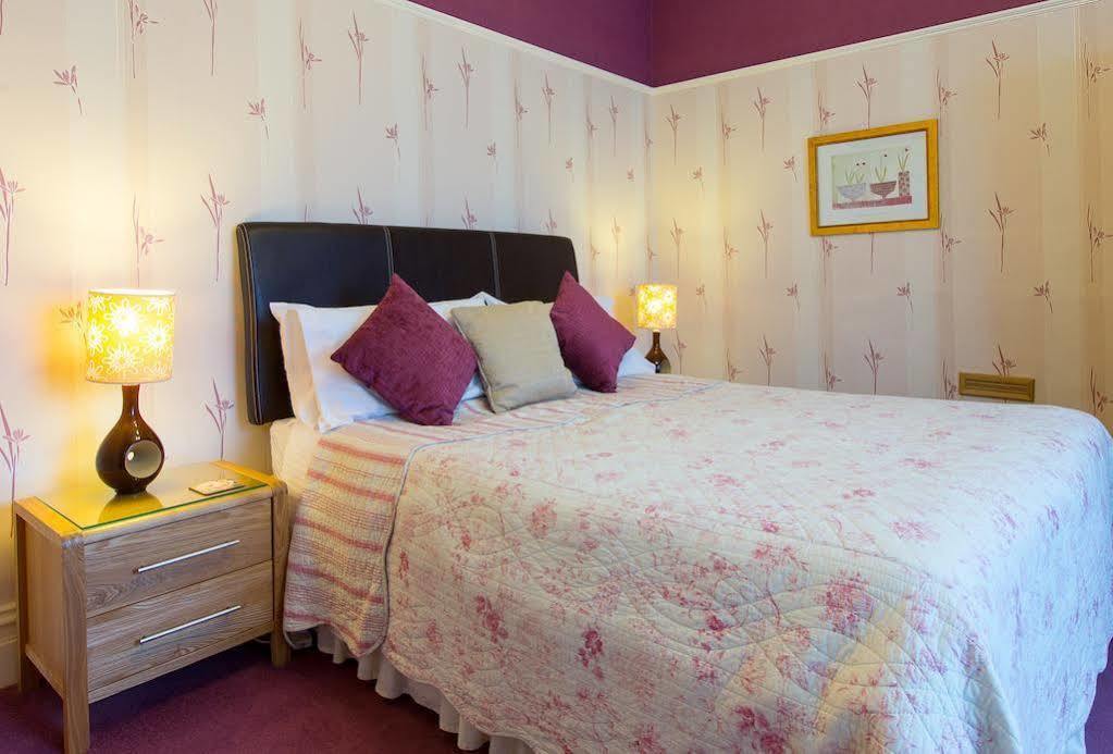 Thornbank House Offering Breakfast And With Free Off Site Health Club Windermere