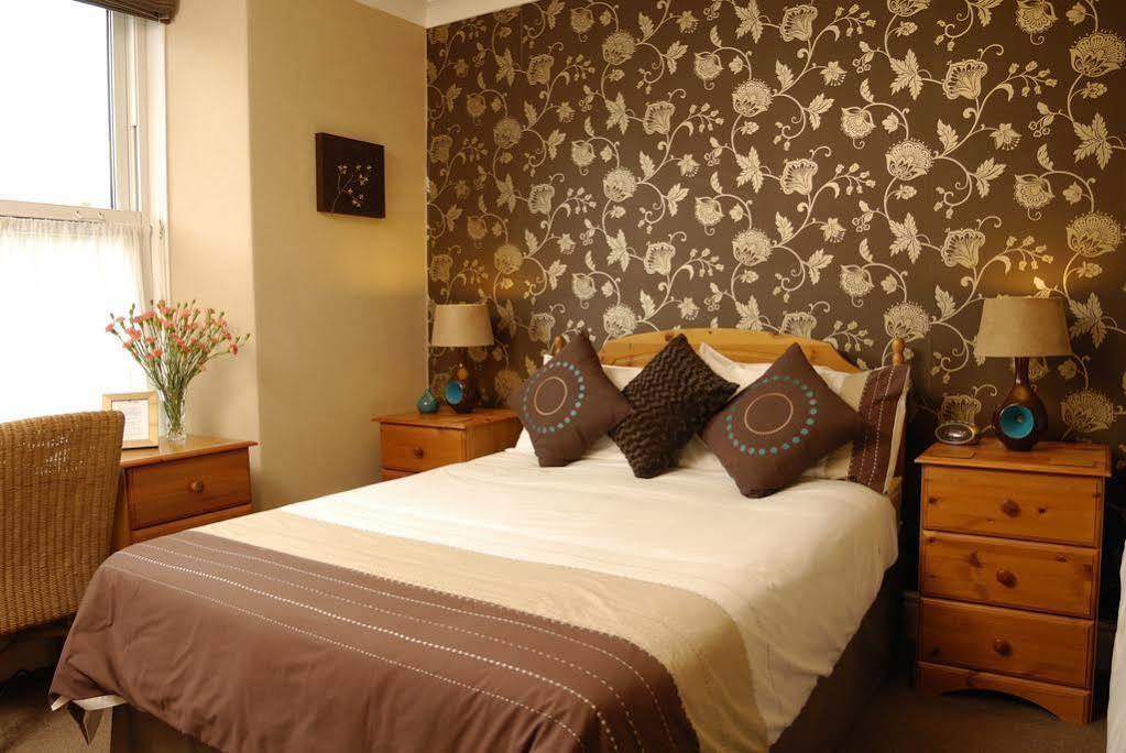 Guest house Thornbank House Offering Breakfast And With Free Off Site Health Club 4*