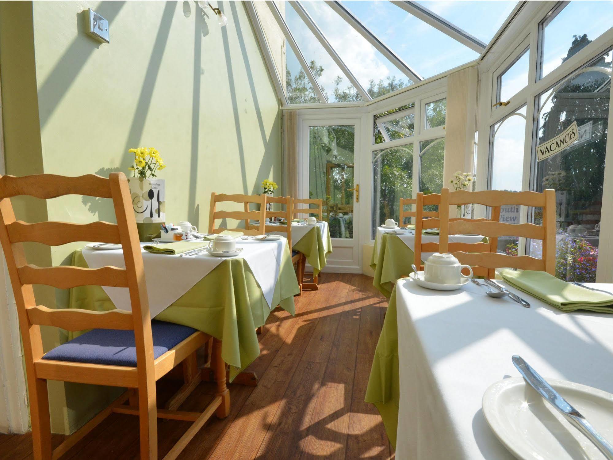 Guest house Southview And Indoor Pool Windermere