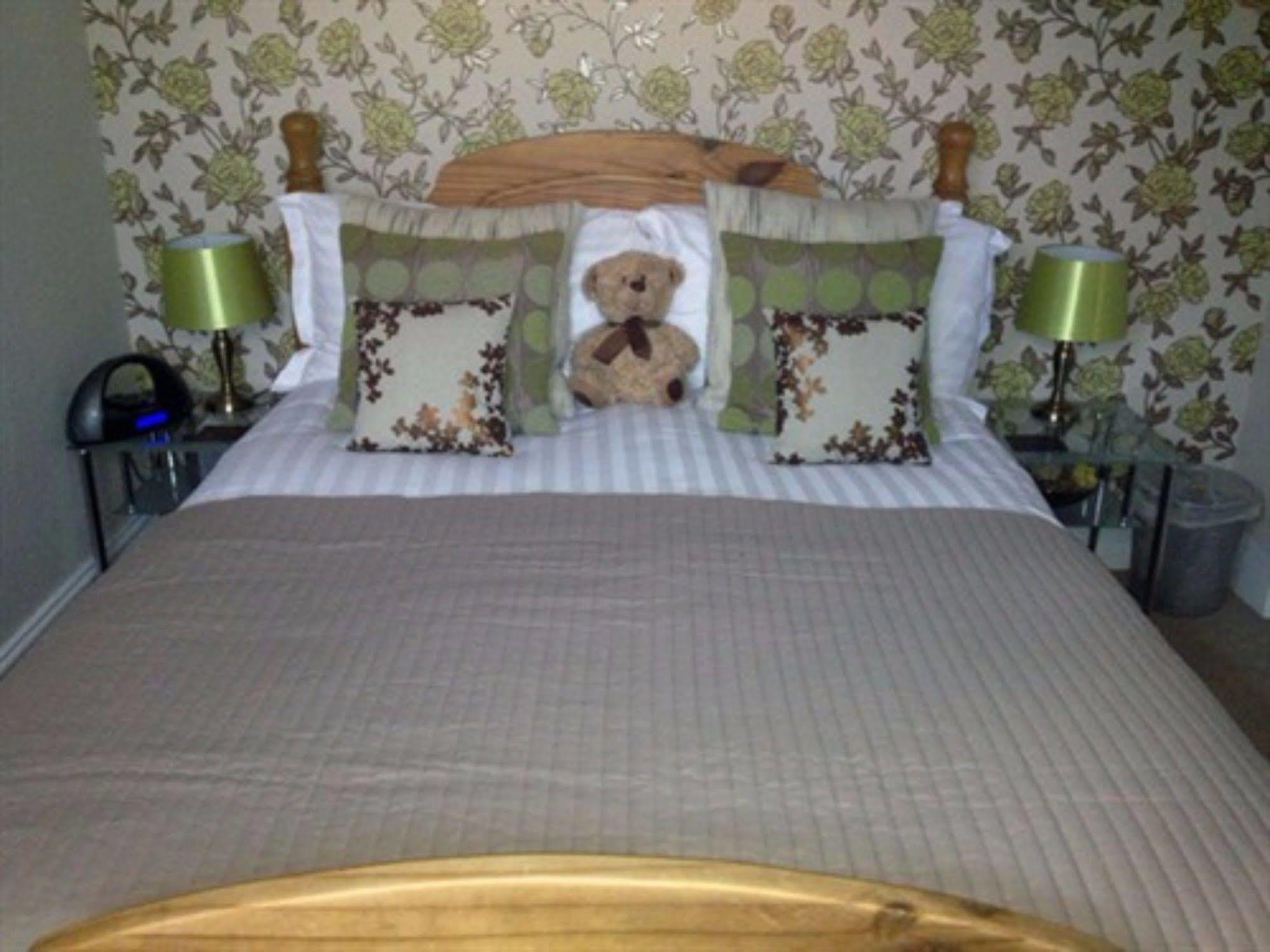 Montfort Guest house
